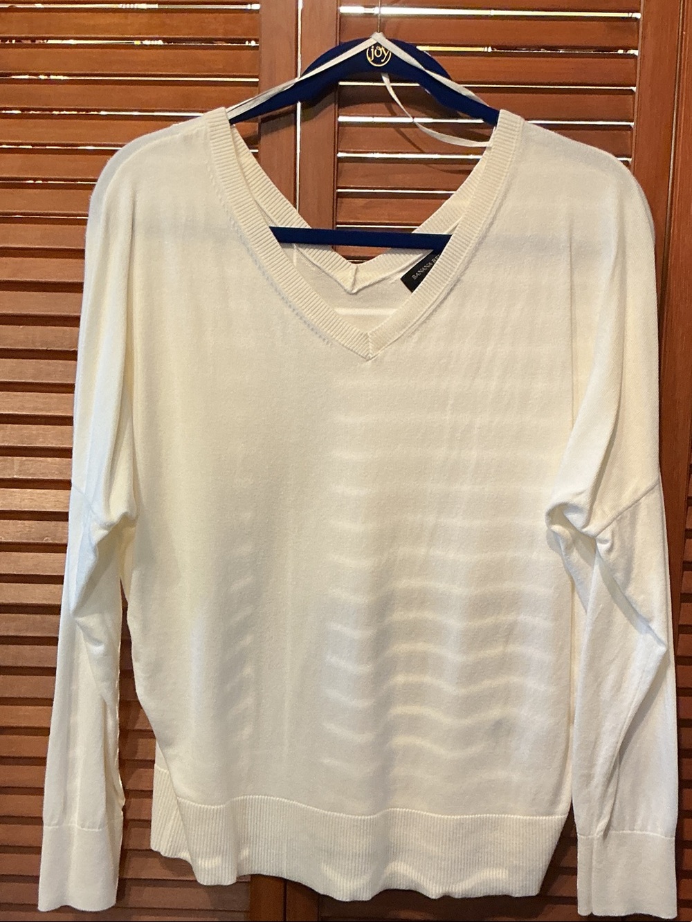 Banana Republic Cream V-Neck Sweater